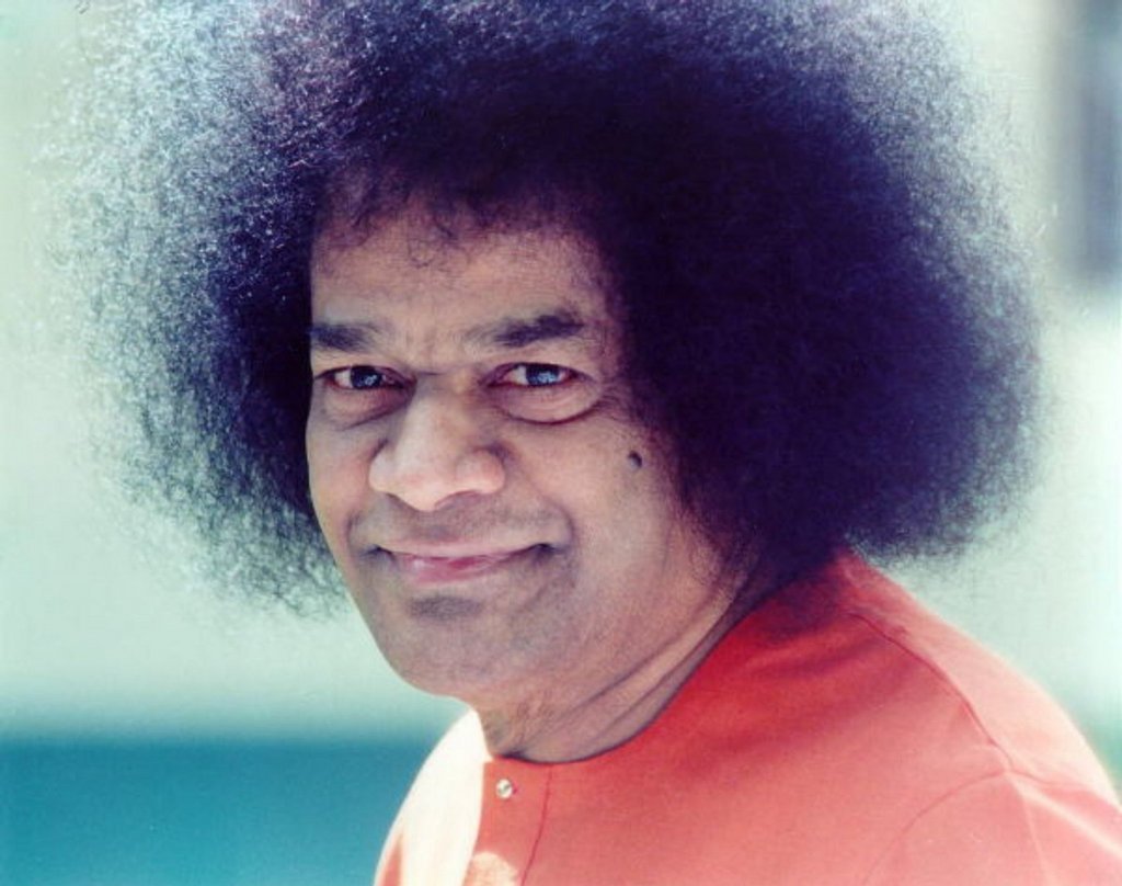 PARAGUAY CANTA A SAI BABA VOL 3 (Podcast) - www.poderato.com/eldespertarsai999